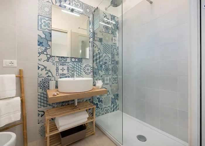 ベッド・アンド・ブレックファスト Scrusciu Du Mari